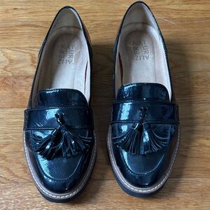 Naturalizer Glossy Black Tassel Loafers